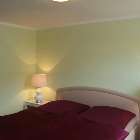 Fewo's Birkenweg Ostseebad منزل للإقامة *